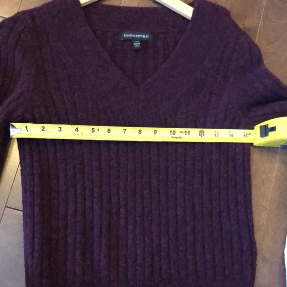 Banana Republic sweater size extra small - Picture 5 of 7